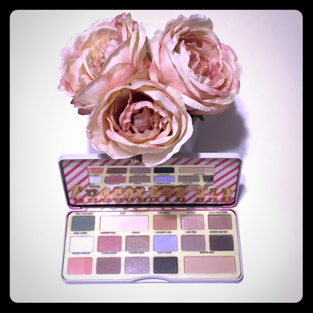 Indulge in this chocolate bar eyeshadow palette